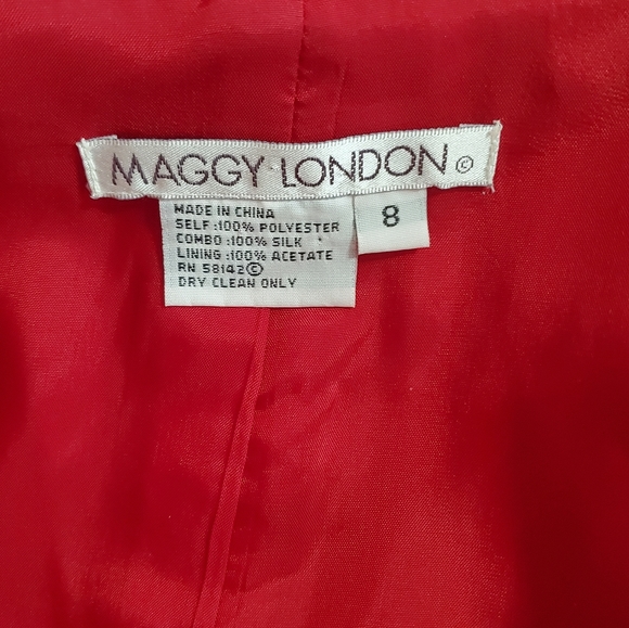 Like NEW Maggy London 2 Piece Primary Red Matelassé Skirt Suit Sz 6 - Picture 10 of 15
